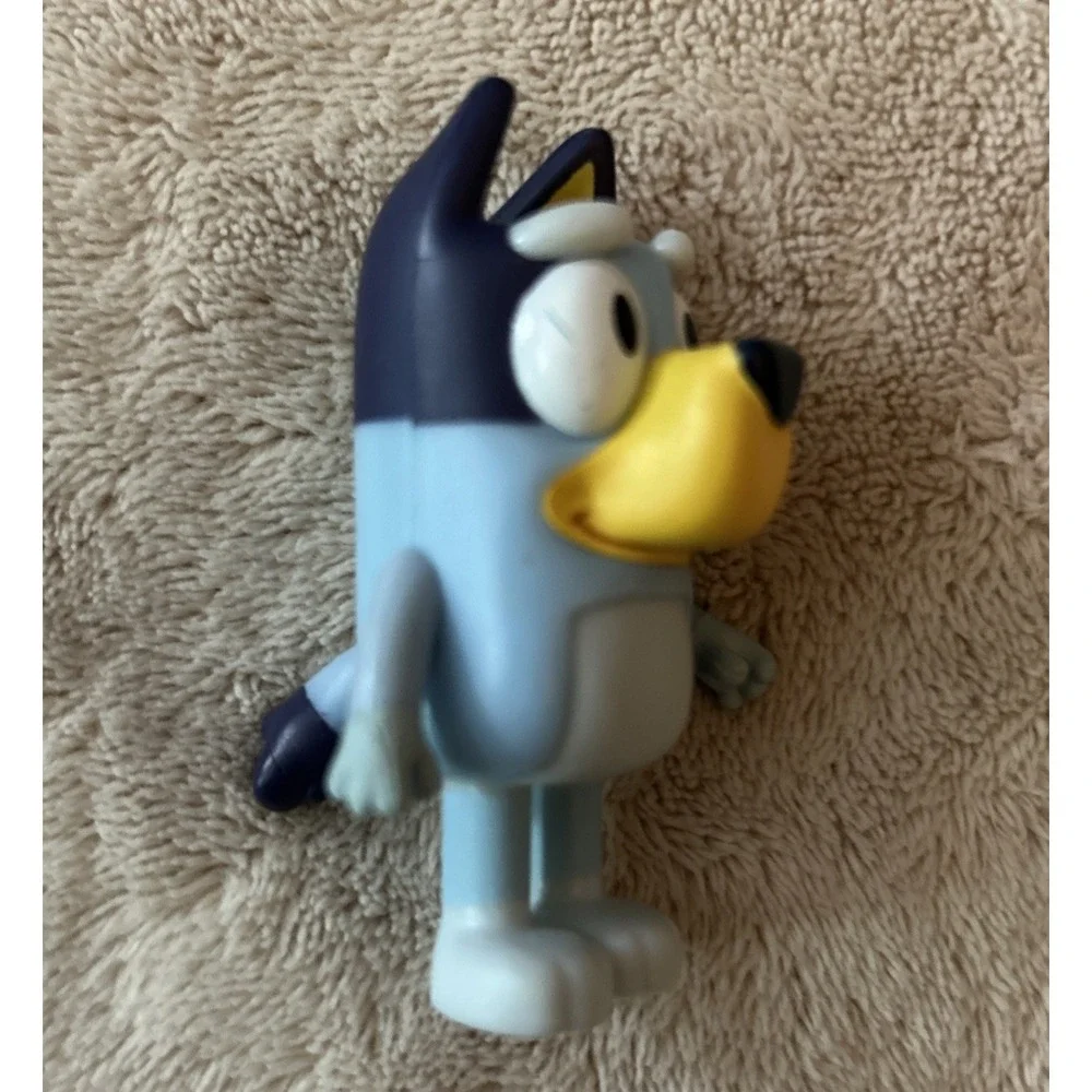 N/A bluey action